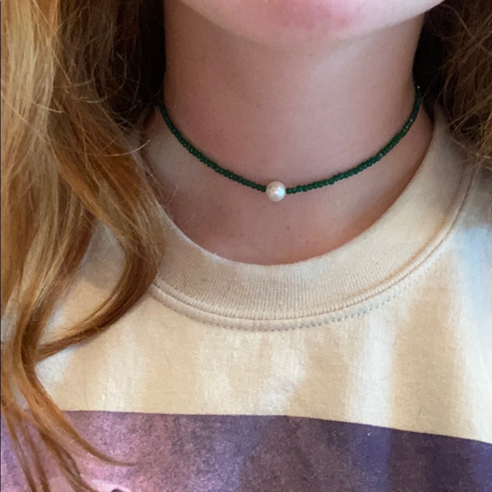 Super cute green beaded pearl necklace choker